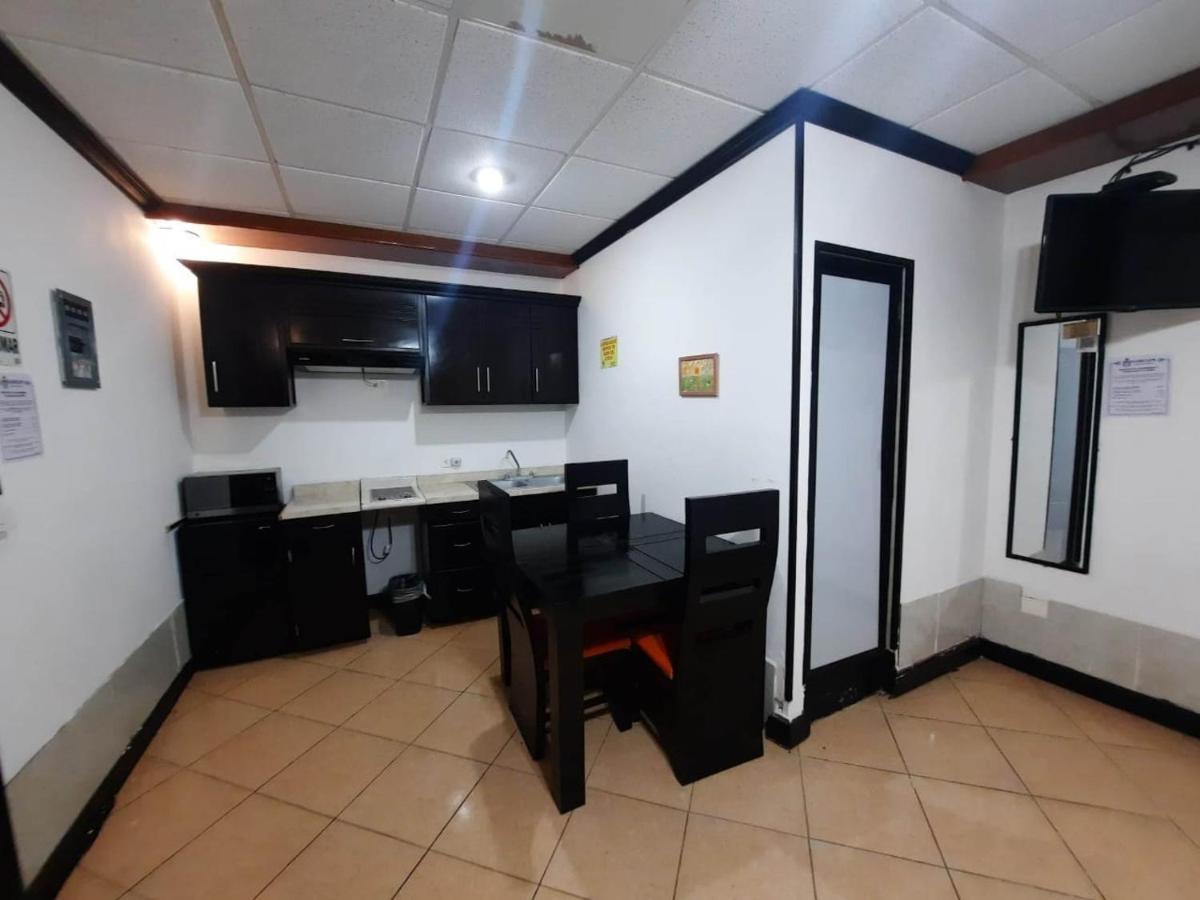 Hotel Garcias Suites, Linares Exterior photo